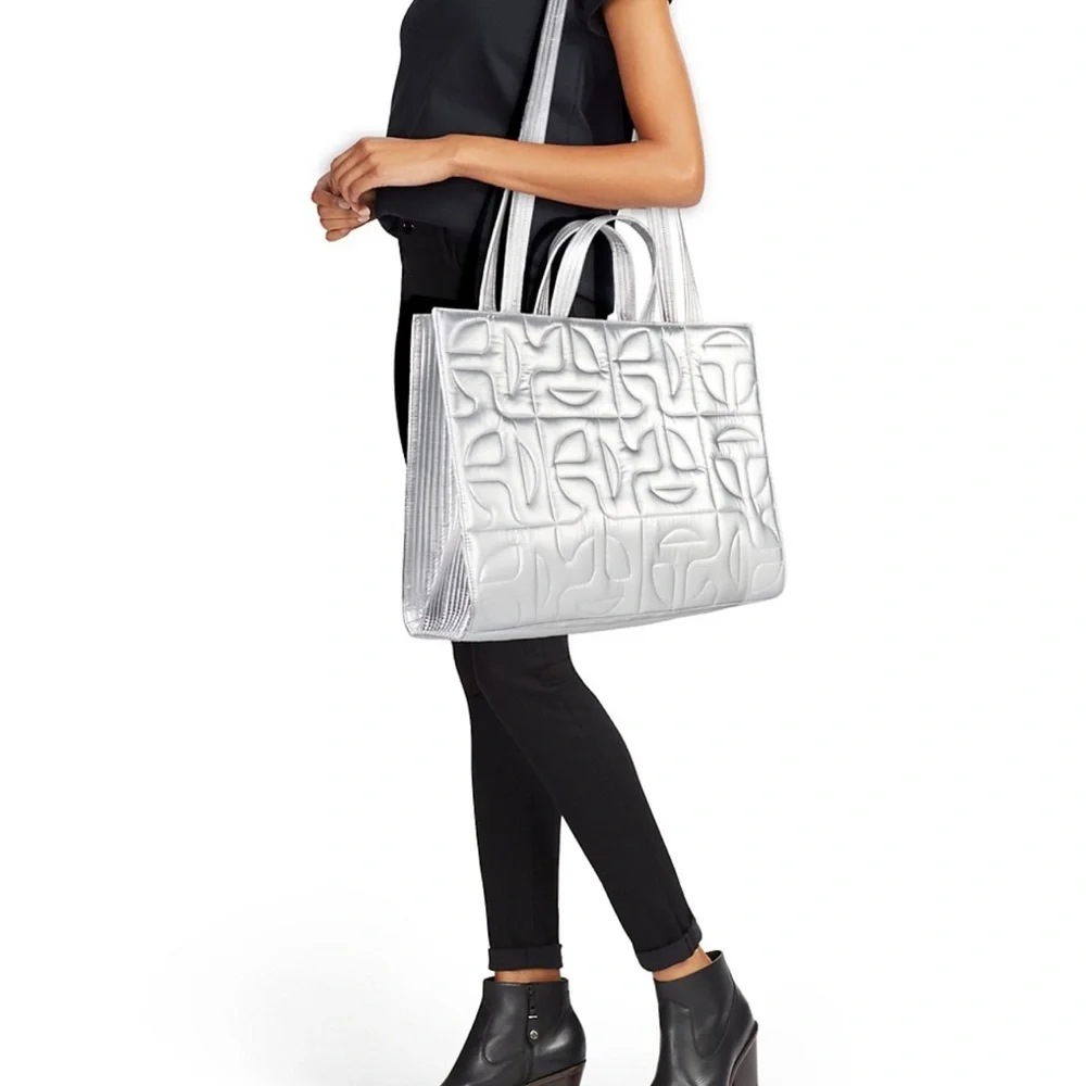 Moose Knuckles x Telfar Large Quilted Shopper - Picture 7 of 9